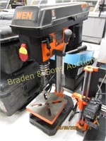 USED LIKE NEW WEN 8' 5 SPEED DRILL PRESS