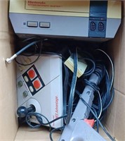 Original Nintendo System including NES Advantage y
