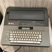 Smith-Corona SD680 Word Processing Typewriter