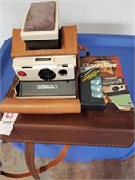 Polaroid SX-70 land camera model 2 with case,