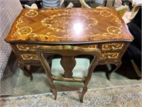 50x27x32 ORNATE FLORAL DESIGN DESK AND CHAIR