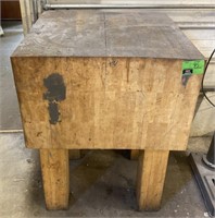 Solid Wooden Butcher Block Table
Approx