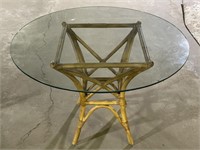 (Q) Rattan Table with Glass Top Diameter 42”