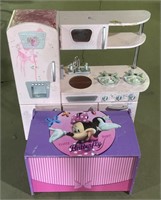 (PQ) Children’s Oven Play Set and Minnie Mouse