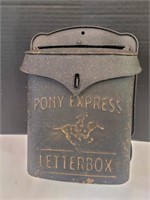 Newer Metal Mailbox for Primitive Decor