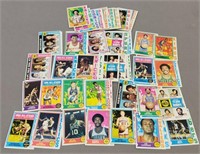 1974-75 Topps Basketball Cards near set