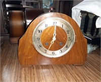 Vintage wooden mantle clock 11 by 8.75