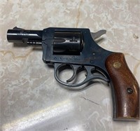N.E.F 9 shot 22lr revolver