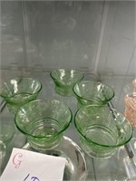 Green depression glass / dessert cups