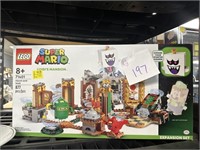 New super Mario Lego set