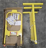 EDGE Halt Ladder Safety Gate 21"x42" and Portable