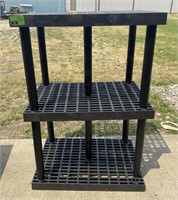 Plastic 3 Tier Shelving Unit 
Approx 36x24x48in
