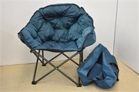 FOLDING PADDED CAMP CHAIR WITH CARRY BAG