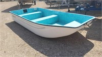 Rebel 10' Fiberglass Boat