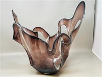 Vintage art glass bowl