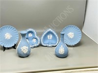 6 small Wedgewood items