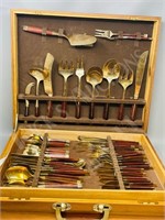 wood chest full - Rosewood & Bronze cutlery