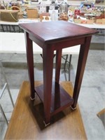 CHERRY FINISH TIERED SIDE TABLE