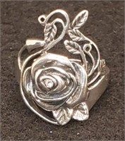 (X) Sterling Silver Avon Rose Ring (5.4 grams)