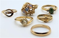 (U) 5 Goldtone Costume Rings (sizes 5 to 7)