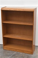Oak Bookshelf 3 Shelves Rolled Front Top Trim