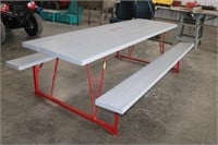 8 ft Case IH picnic table