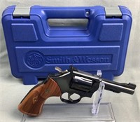 Smith & Wesson 48-7 22 M.R.F.