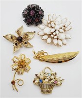 (P) Goldtone Brooches - Peas, Flowers, Basket and