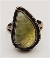 (Q) Sterling Silver Green Nephrite Jade Ring (5.7