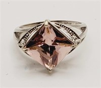 (A) 10K White Gold with Pink Tourmaline (4.4