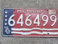 1976 Michigan Bicentennial License Plate