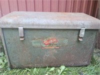 Vintage Cooler - bottom rusted out 12x21x10