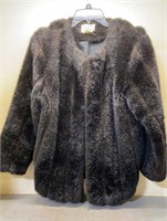 Vintage Faux Fur Coat Duffel 17in Shoulders