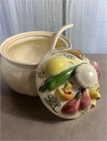 VTG Ceramic Veggie Soup Tourine w Ladle