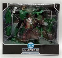 (S) DC Multiverse Batman Earth 32 & Green Lantern