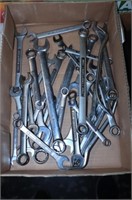 BOX OF COMBINATION WRENCHES