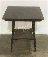 Vintage side table. Wood is split on top . 28