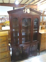 BROYHILL CHERRY 2 PC 3DO/1DWR CHINA HUTCH