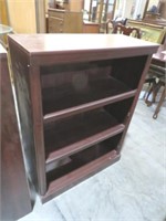 SOLID WOOD BOOK CASE W ADJUSTABLE SHELVES