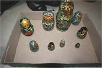 2 SETS RUSSIAN STACK DOLLS