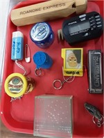 VINTAGE KEY RING GAMES AND OTHER LOT