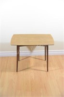 Mid Century Modern Tapered Walnut Side / End Table