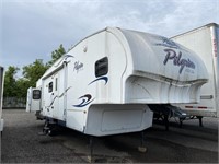 2008 PILGRIM 2500 LITE 5TH WHEEL