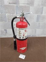 Fire extinguisher (shows charged)