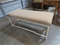 METAL BASE PADDED BED BENCH