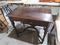 SOLID WOOD CARVED SIDE TABLE