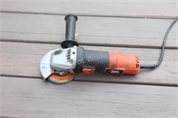 Black & Decker BDEG400 - 4.5" Corded Angle Grinder