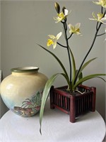 Ceramic Tropic Jungle Floral Vase & faux flower