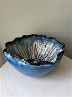 LARGE FLUTED BOWL- Pottery centerpiece