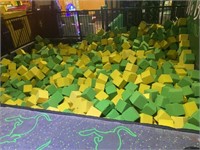 ''FOAM PIT'' WITH ALL FOAM SQUARES